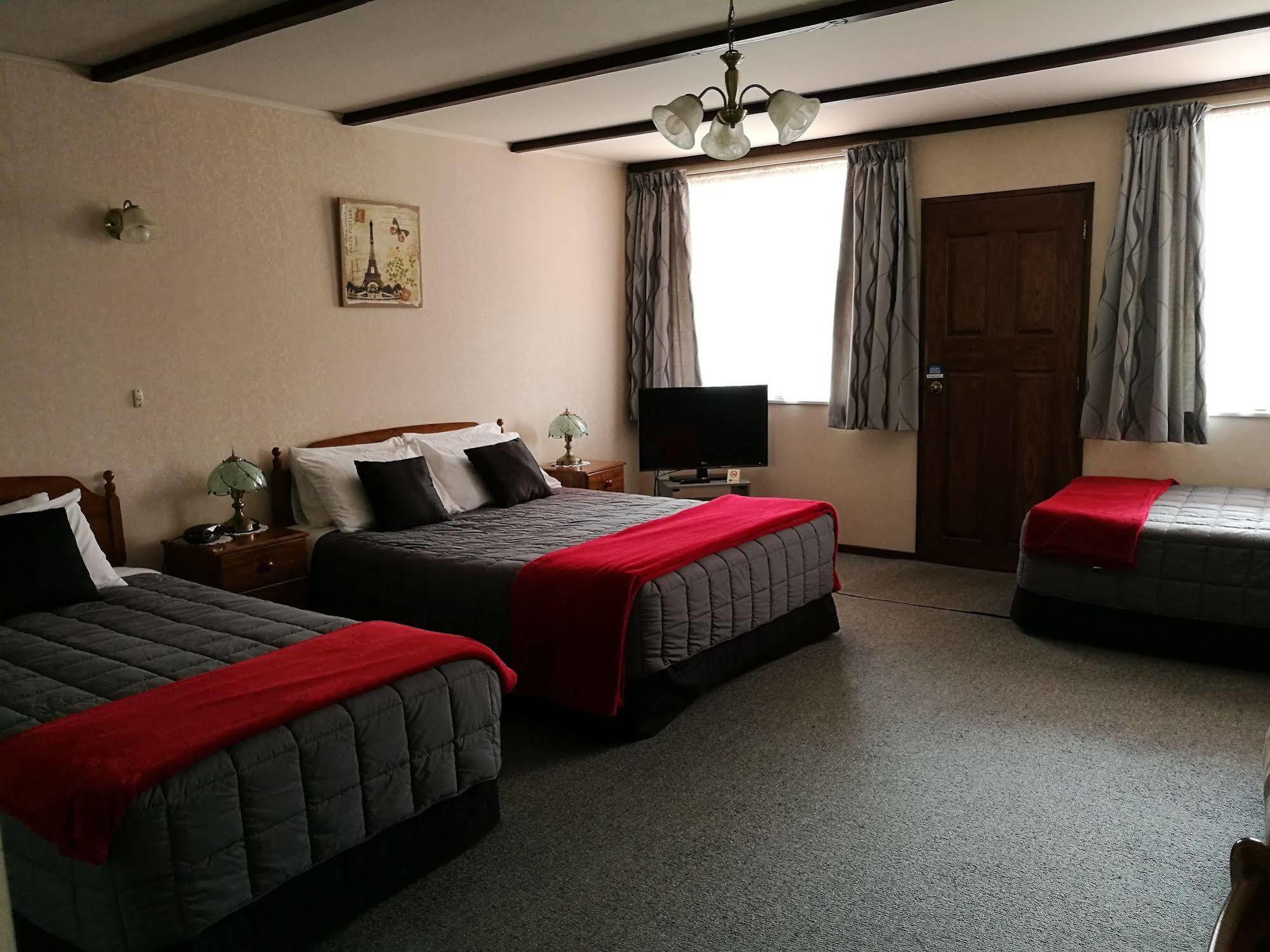 Hacienda Motel Инверкаргилл Экстерьер фото